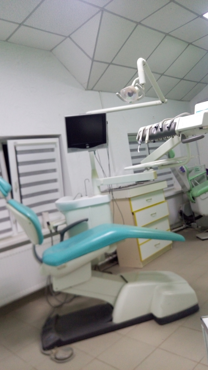 Хороша установочка!В хорошому стані!Ціна 1800у.о. Zooble.com.ua