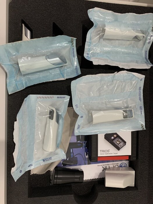 Інтраоральний сканер 3 Shape Trios 3 Cart Top Продається мрія сучасного стоматолога. Zooble.com.ua