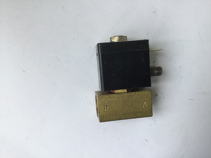 Клапан электромагнитный 24v DC (Словакия), б.у. Zooble.com.ua