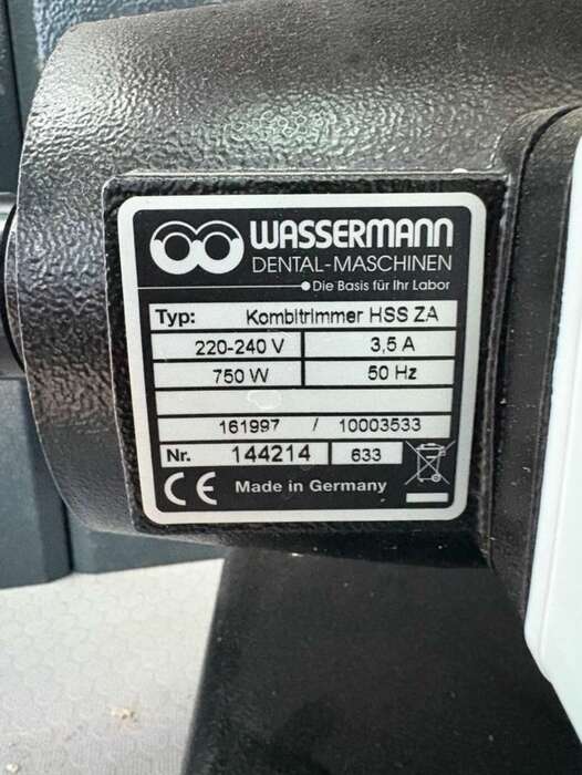 Комбінований мокрий трімер із виходом на полірувальну насадку. Zooble.com.ua