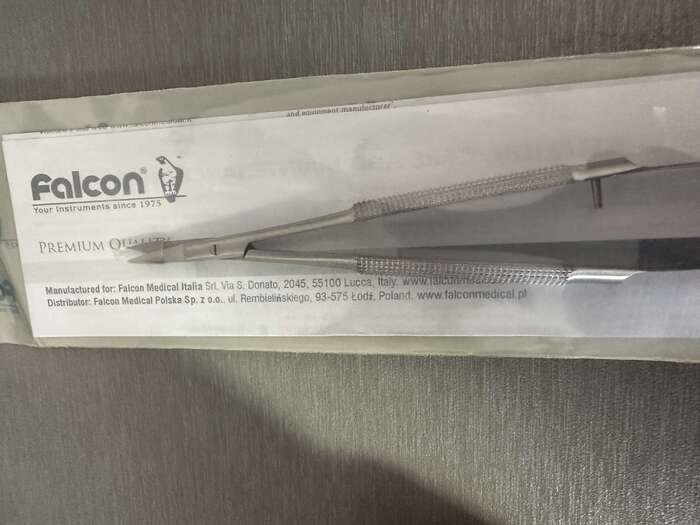 Комплект для ушиття від Falcon: 2 голкотримача 14см та 15 см(прямий,зігнутий) тип Castroviejo, ножиці з круглою ручкою! Zooble.com.ua