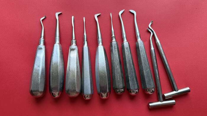 Комплект елеваторів стан гарний ! Як на фото! На складі! Zooble.com.ua