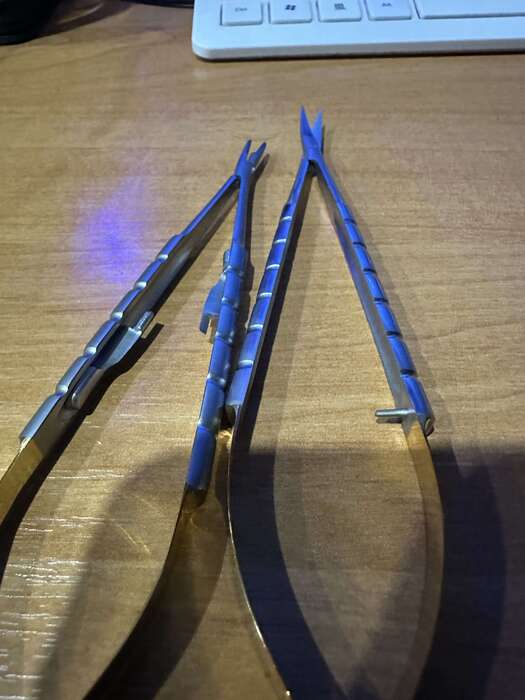 Комплект голкотримач прямий+ножиці вигнуті кастервьєхо 16см Tillid Dental(Пакистан) Zooble.com.ua