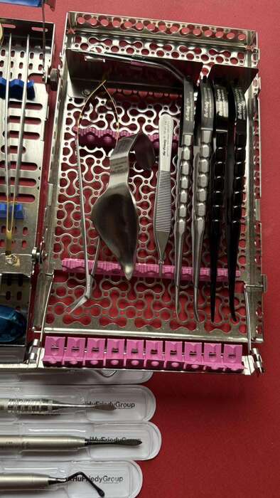 Комплект хірургічний для паролонтальноі хірургії! Hu-friedy ! США! Ціни уточнюйте! Zooble.com.ua