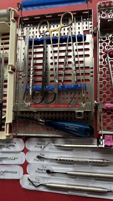 Комплект хірургічний для паролонтальноі хірургії! Hu-friedy ! США! Ціни уточнюйте! Zooble.com.ua