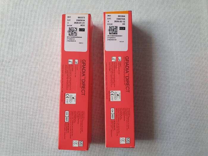 Композитний реставраційнийматеріал світлової полімеризаціїGradia Directколір A3 , AO3 , 900 грн один шприц. Zooble.com.ua