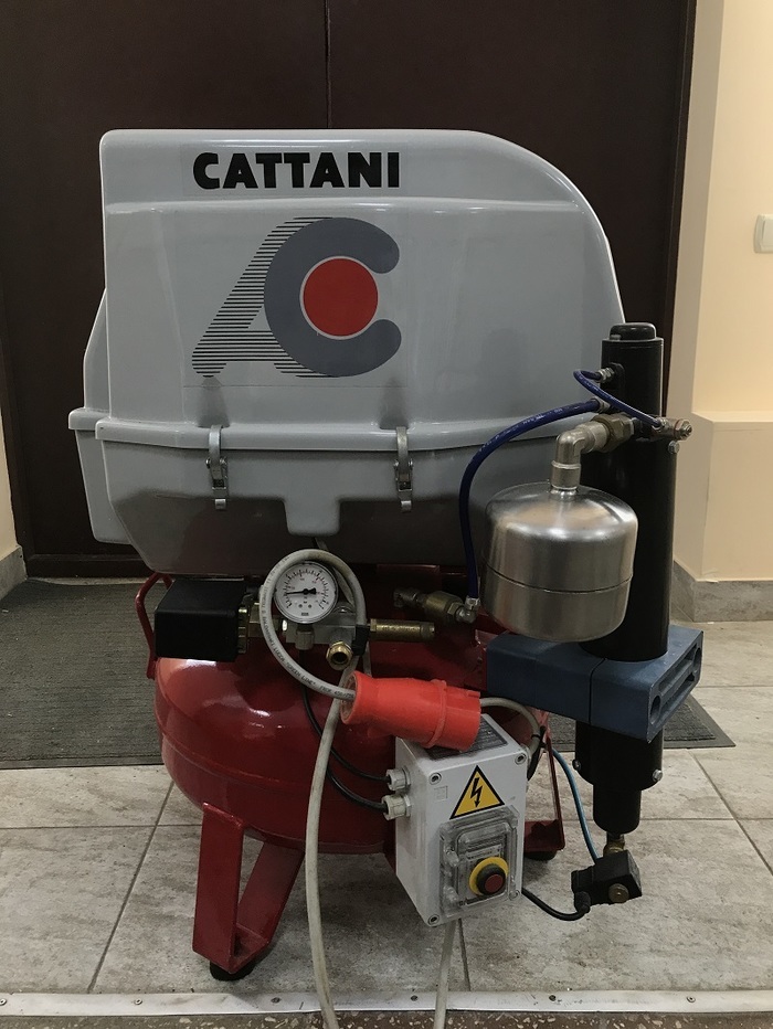 Компресор CATTANI MADE IN ITALY Zooble.com.ua