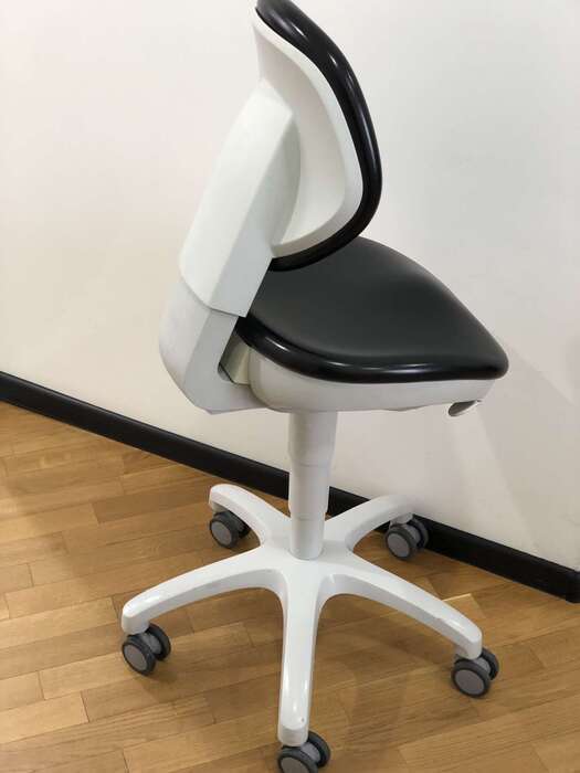 Крісло для стоматолога/асистента KaVo Physio Germany . 8шт. В наявності Zooble.com.ua