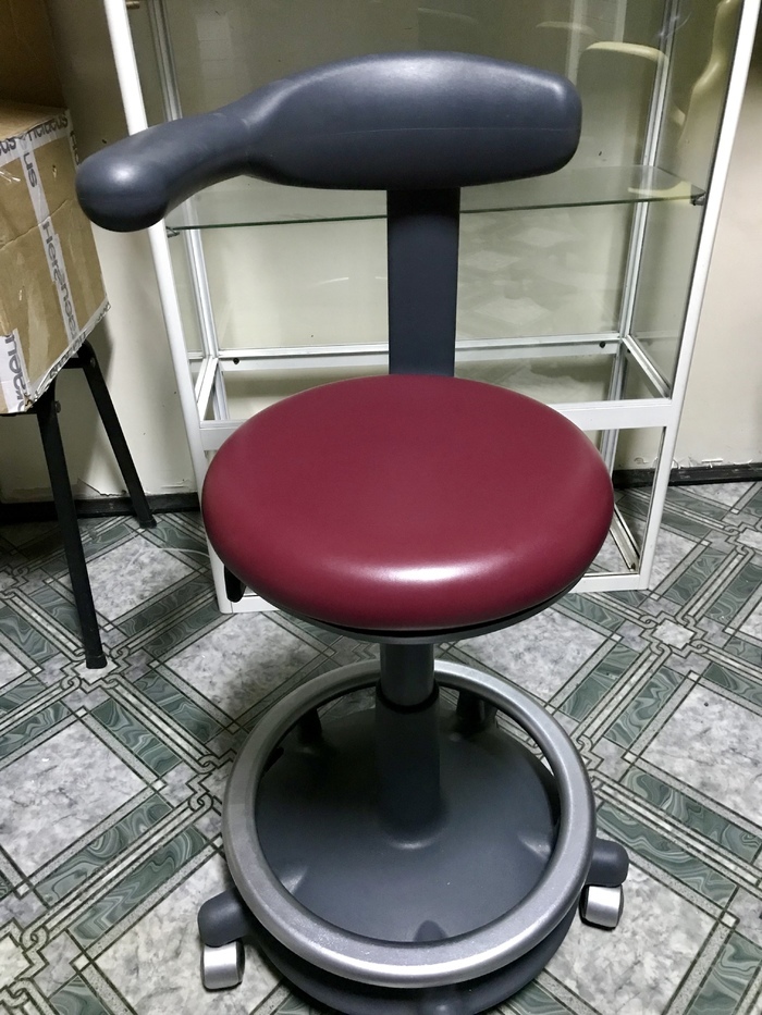 Крісло Лікаря Стоматолога ULTRADENT Zooble.com.ua