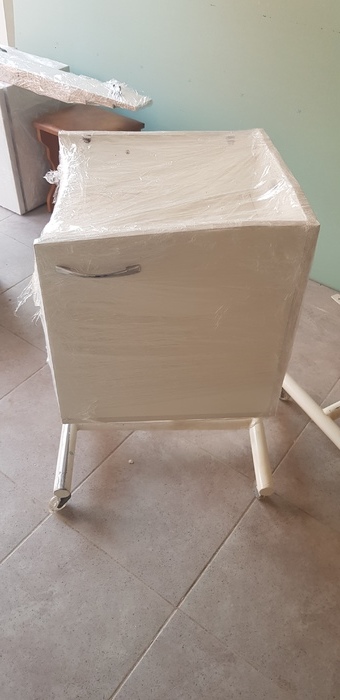 Лікарський столик стоматологічний Zooble.com.ua