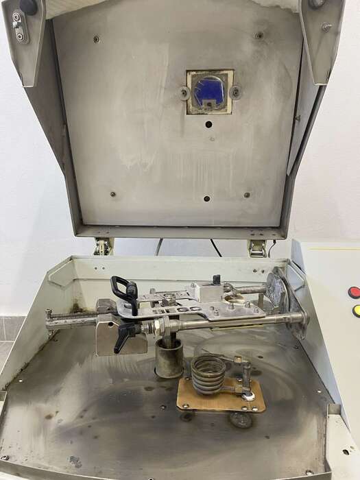 Ливарний зуботехнічний апарат BEGO Fornax T В хорошому стані Ціна - 3300€ 0506967785 Ольга 0997571185 Олексій Zooble.com.ua