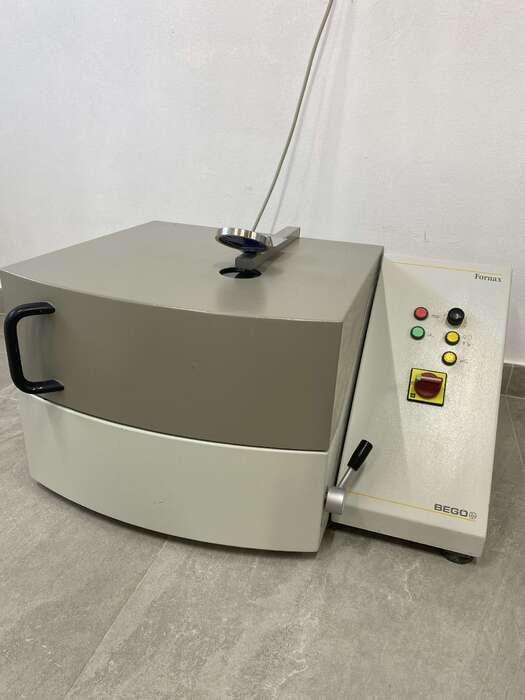 Ливарний зуботехнічний апарат BEGO Fornax T В хорошому стані Ціна - 3300€ 0506967785 Ольга 0997571185 Олексій Zooble.com.ua