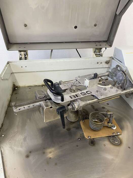 Ливарний зуботехнічний апарат BEGO Fornax T В хорошому стані Ціна - 3300€ 0506967785 Ольга 0997571185 Олексій Zooble.com.ua