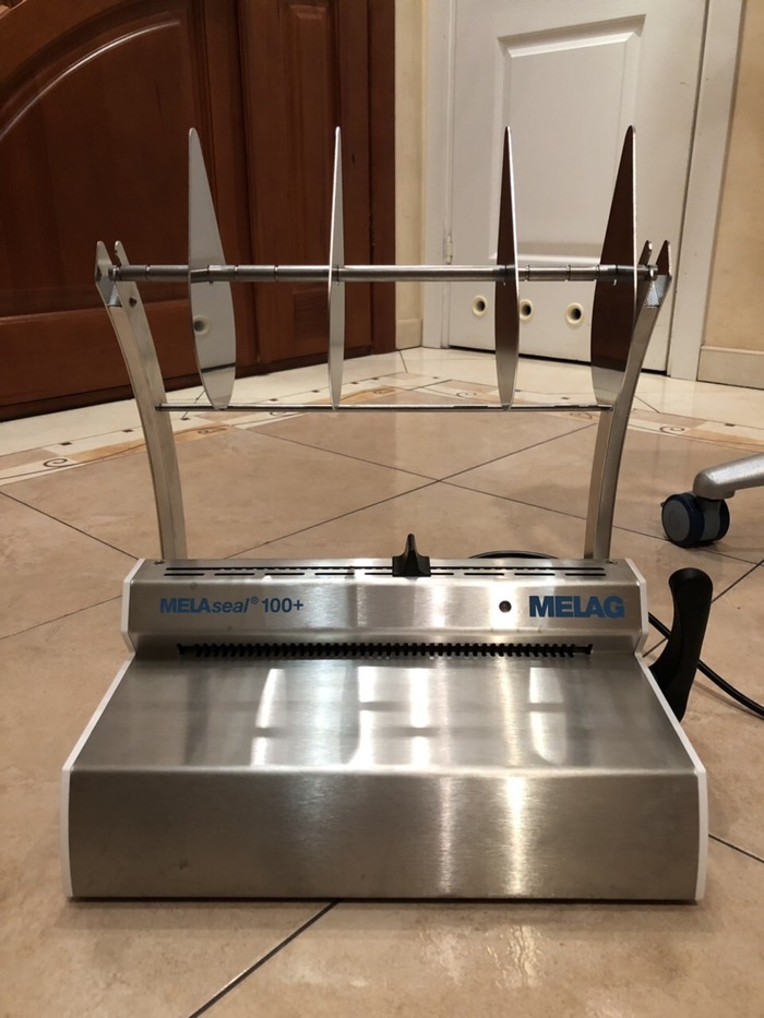 Машина для крафтопакування Melag 100+ 2015 р., в користуванні не були, привезені з Нідерландів Zooble.com.ua