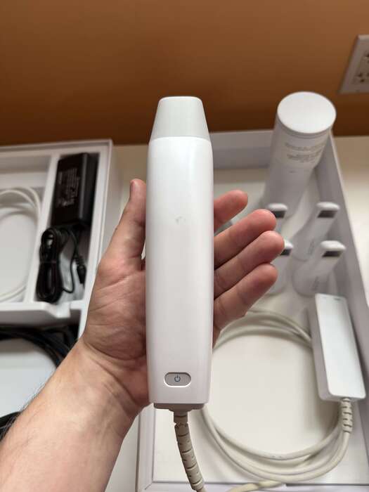 Medit i500 2020 року в робочому стані з дефектами!Внутрішньоротовий стоматологічний сканер медіт! TG/Inst фото та відео! Zooble.com.ua