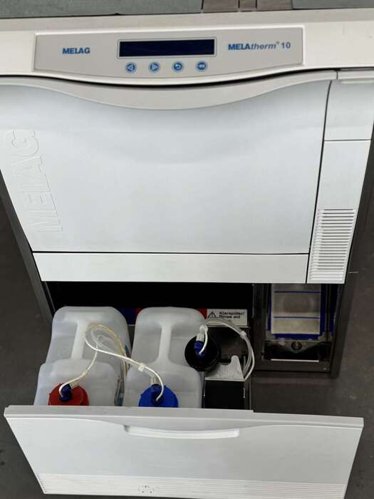 MELAtherm 10 мийка-дезінфектор Melag Виробник Німеччина це мийка-дезінфектор, що відповідає Європейському стандарту Zooble.com.ua