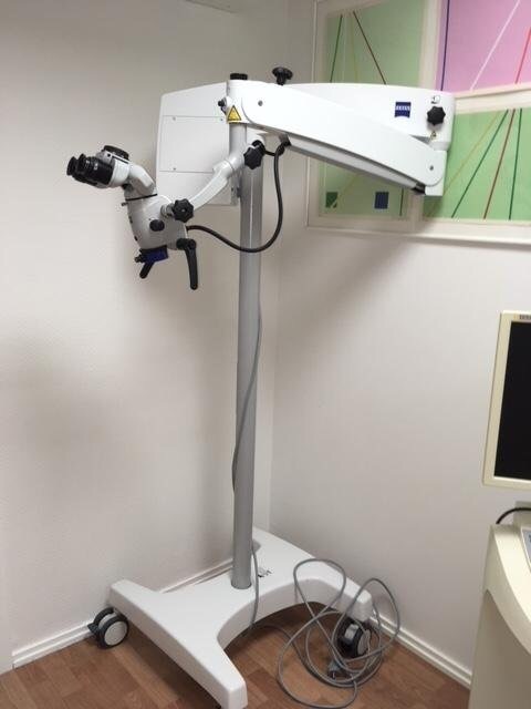 Мікроскоп операційний Carl Zeiss opmi Pico Zooble.com.ua