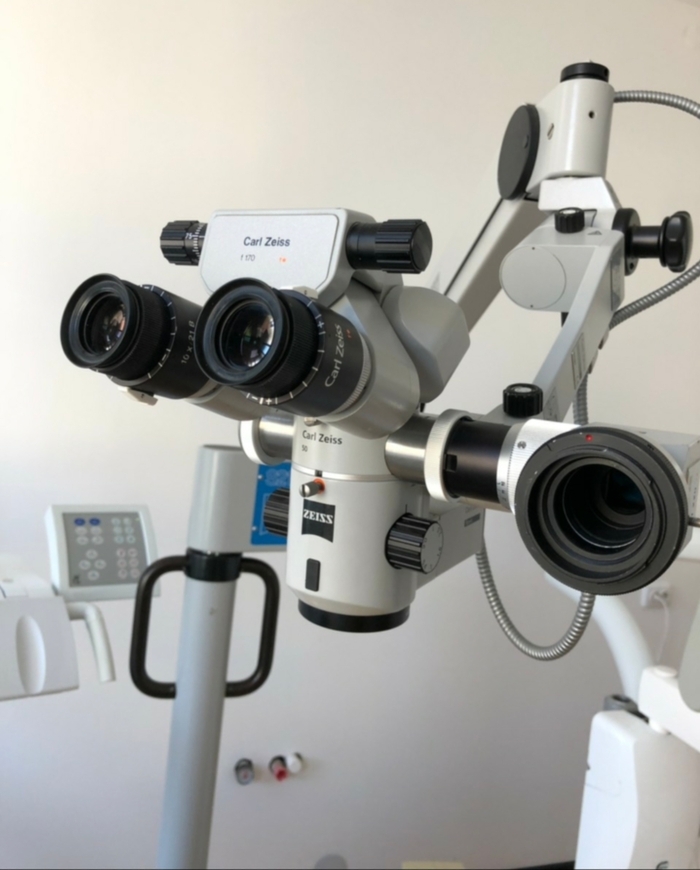 Мікроскоп стоматологічний Carl Zeiss 111 Germany в наявності Zooble.com.ua