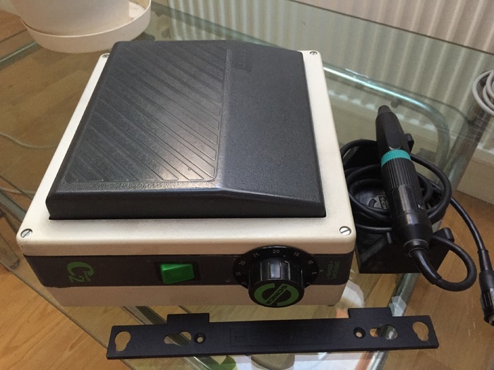 Мотор зуботехнічний SCHICK C2 PROFI БУ в ідеальному стані Zooble.com.ua