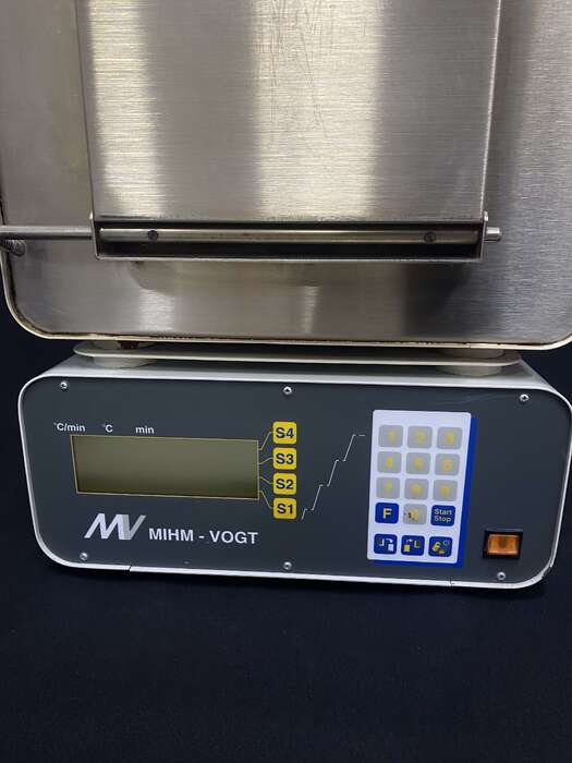 Муфельна піч Mihm - Vogt KMP6 Стан як на фото Технічно справна і провірена Ціна - 1200€ Zooble.com.ua