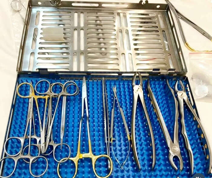 Набір інструментів для хірургічного втручання з касетою під замовлення! Ціну уточнюйте! Zooble.com.ua