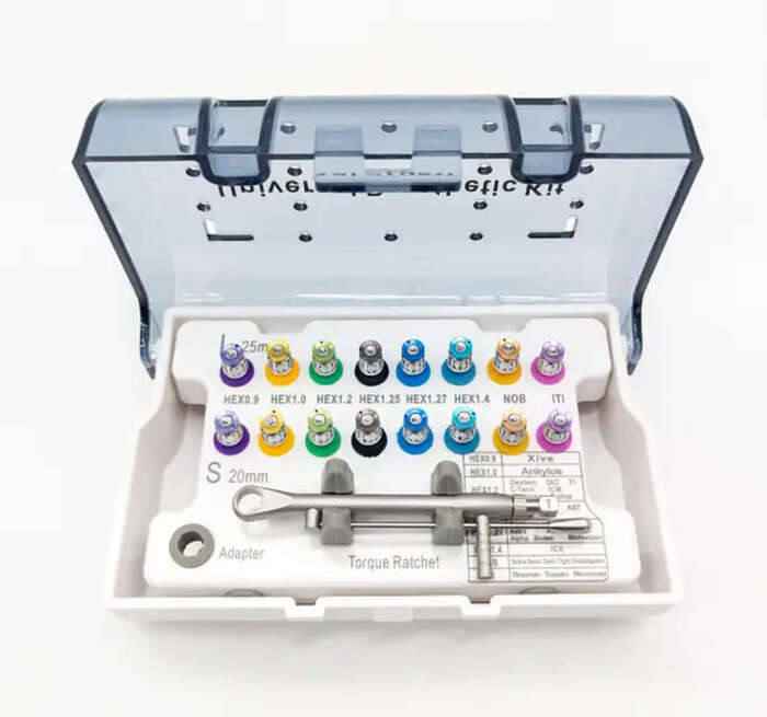 Набір ключів для імлантів 16шт +динамометричний ключ 10-70Ncm Zooble.com.ua