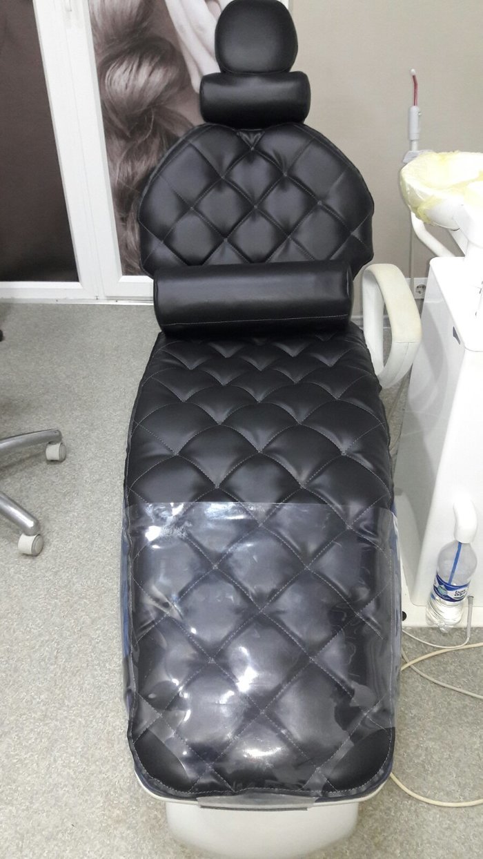 Накидка (матрас стеганый) на стоматологическое кресло с съемными валиками (шейный, поясничный), подбор цвета Zooble.com.ua