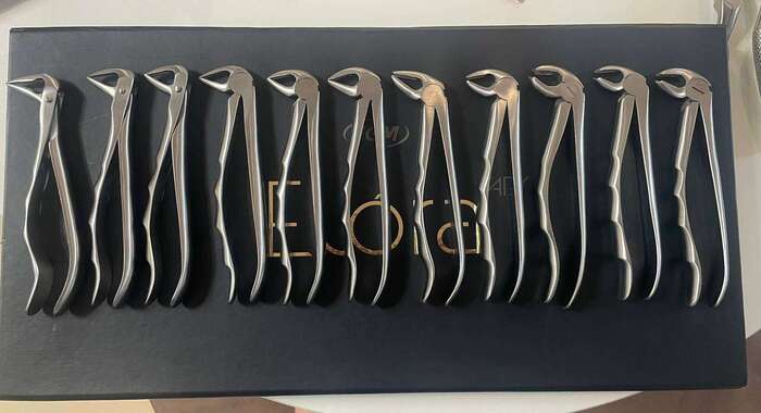 Нова поставка щипців для видалення зубів Falcon 650грн/шт Zooble.com.ua