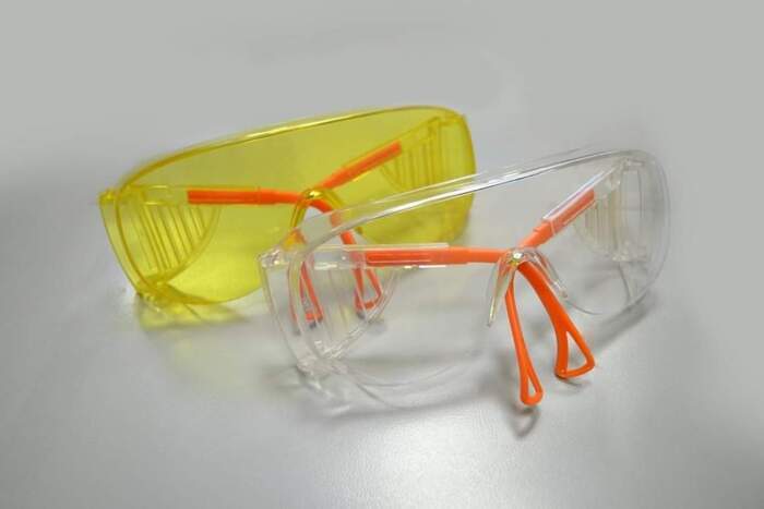 Окуляри захисні та з захистом від ультрафіолету Stop Covin19 Zooble.com.ua