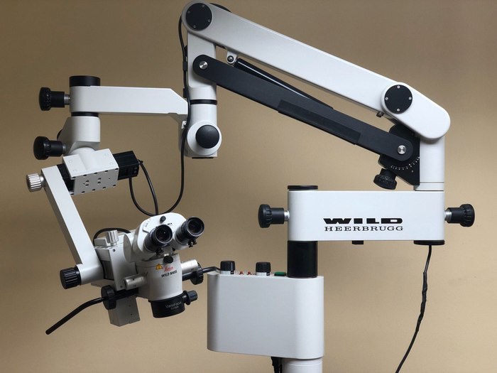 Операционный Микроскоп для Стоматологии и Ларингологии. LEICA M655 Zooble.com.ua