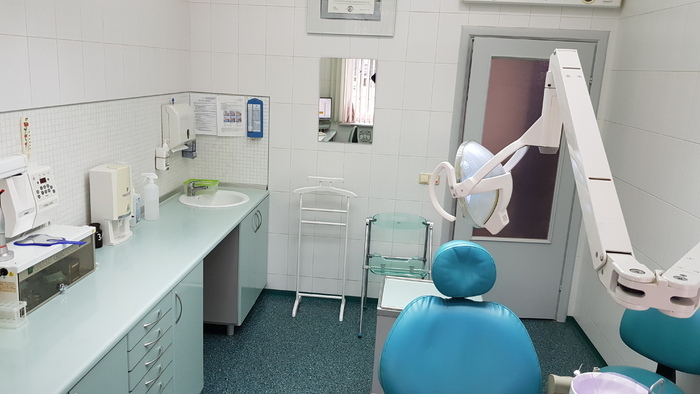 Для стоматолога робоче місце на умовах оренди. Надаємо асистента, стрилізаційну сестру, адміністратора та каву ;) Zooble.com.ua