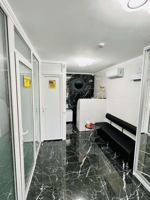 Оренда міні-клініки (1 крісло) на Чоколівському бульварі 31. Від власника. Без торгу. Zooble.com.ua