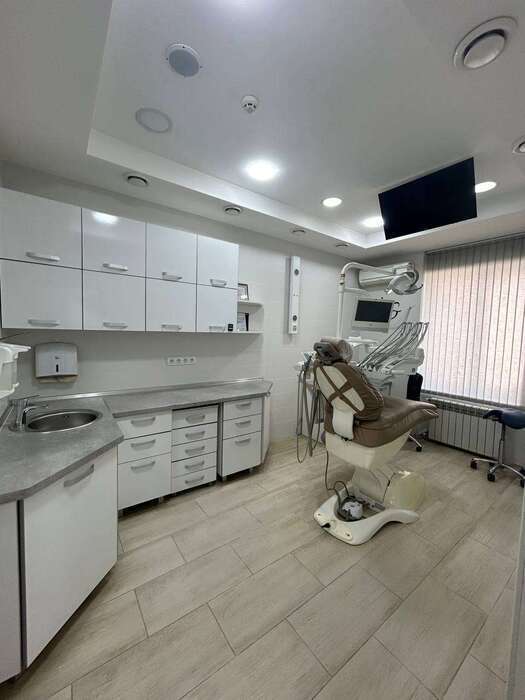 Оренда приміщення 70 квадратів культури (пр Науки) біля метро Наукова з обладнанням Zooble.com.ua