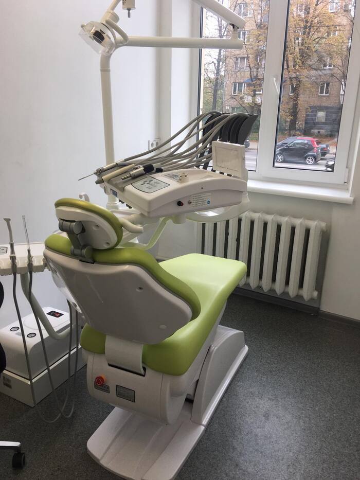 Оренда стоматологических кресел (5 мин от м. Шулявка) Zooble.com.ua