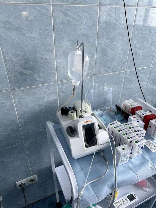 П єзотом Dmetec Surgy Star Plus проведено усього до 6 операцій (повна комплектація,ідеальний стан) можнаподивитися! Zooble.com.ua