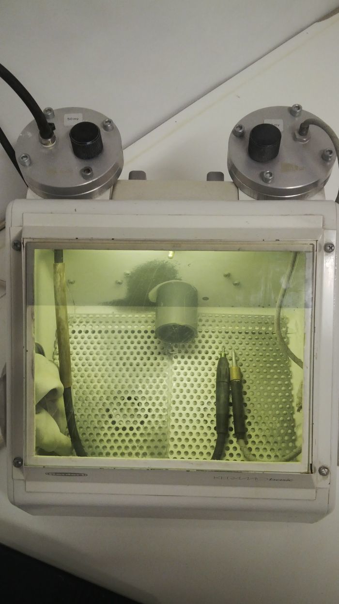 Пескоструйный зуботехнический аппарат RENFERT KERAMO BASIC, Б/У. В наличие. Не под заказ Zooble.com.ua