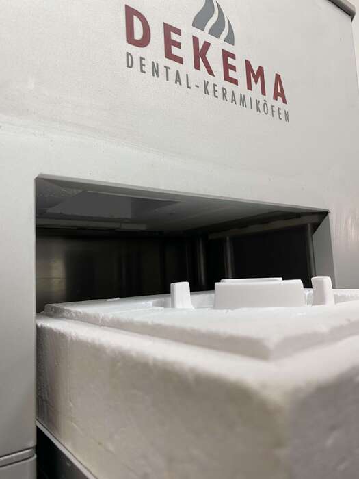 Піч для синтеризації DEKEMA Austromat baSIC Стан - чудовий Ціна - 4500€ 0506967785 Ольга 0997571185 Олексій Zooble.com.ua