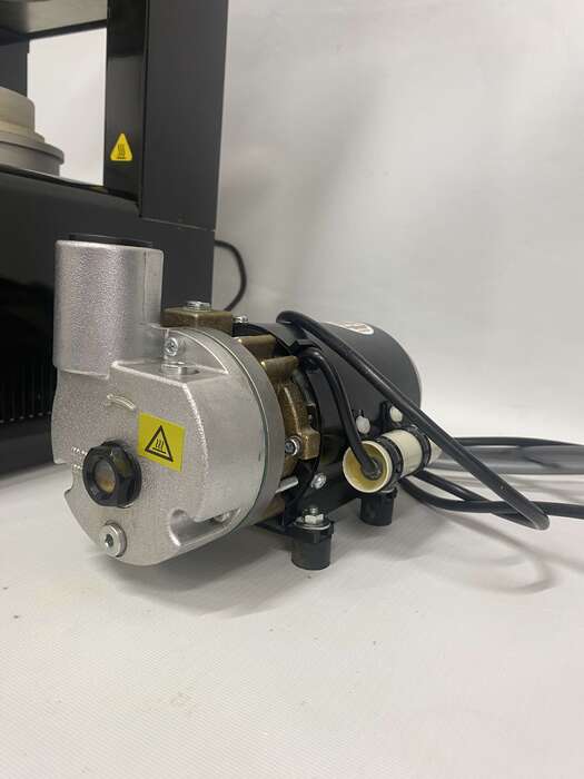 Піч для спікання кераміки Heraeus KULZER Heramat C3 В комплекті з помпою Стан - чудовий Гарантія - 3 місяці Zooble.com.ua