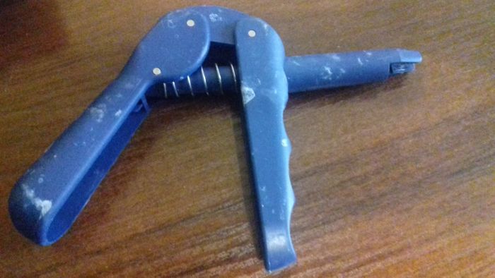 Пистолет для канюль Densply оригинал. Идеальное рабочее состояние Zooble.com.ua