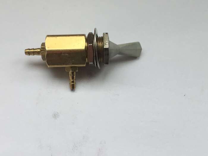 Пневмовыключатель трехканальный (со сбросом давления воздуха на выходе), новый, Китай Zooble.com.ua