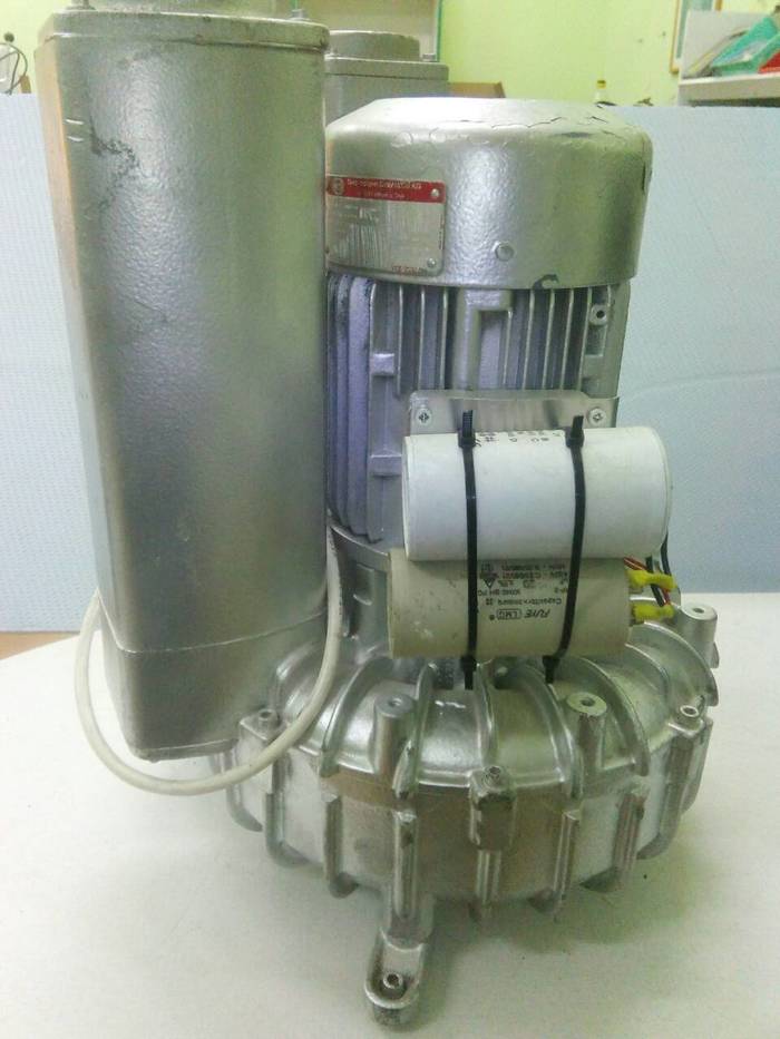 Помпа аспирационная стоматологическая BECKER SV 2/190/2-05 Zooble.com.ua