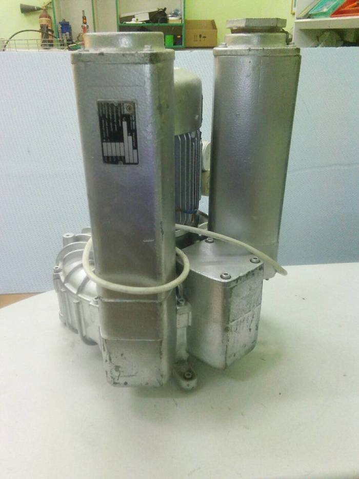 Помпа аспирационная стоматологическая BECKER SV 2/190/2-05 Zooble.com.ua