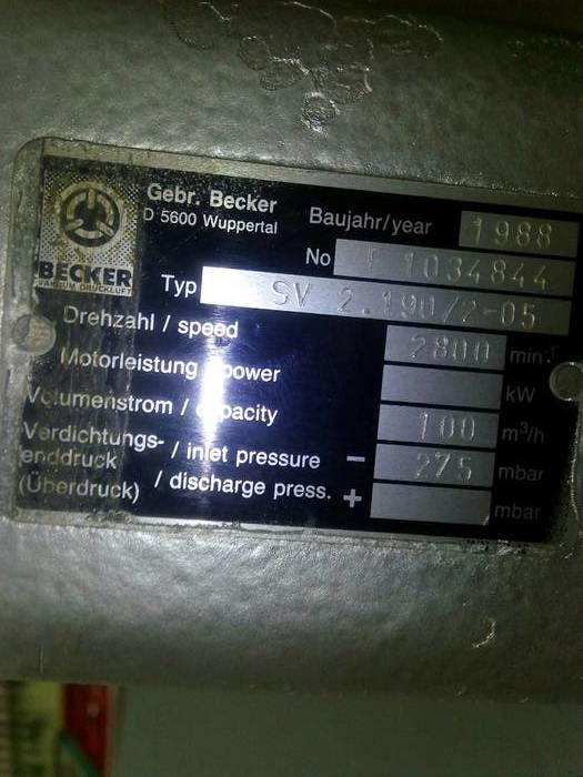 Помпа аспирационная стоматологическая BECKER SV 2/190/2-05 Zooble.com.ua