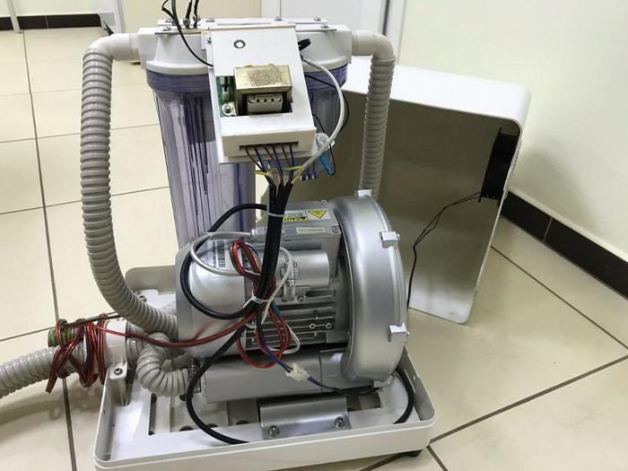 Помпа аспіраційна стоматологічна Б/В ( експлуатувалась один місяць). Помпа стоматологическая аспирационная. Zooble.com.ua