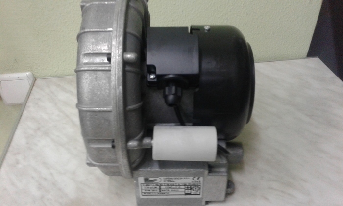 Помпа стоматологическая LUZZANI DENTAL AIRMATIC Zooble.com.ua