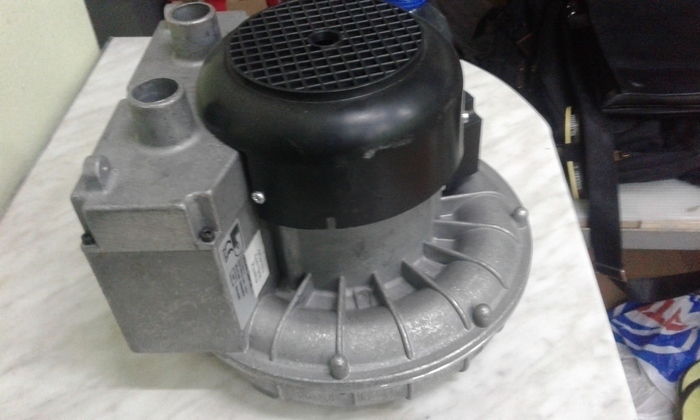 Помпа стоматологическая LUZZANI DENTAL AIRMATIC Zooble.com.ua