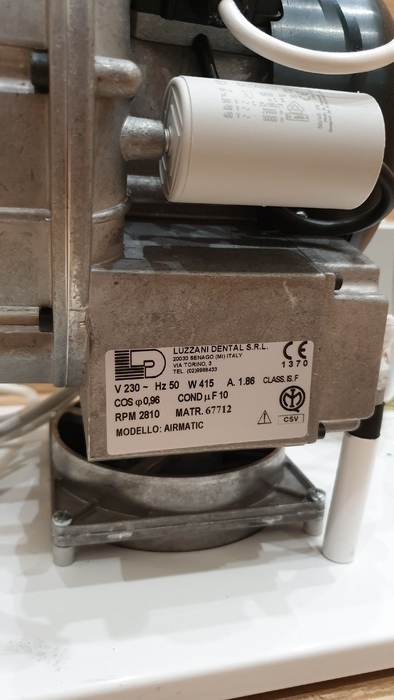 Помпа стоматологическая LUZZANI DENTAL Airmatic НОВАЯ! Zooble.com.ua