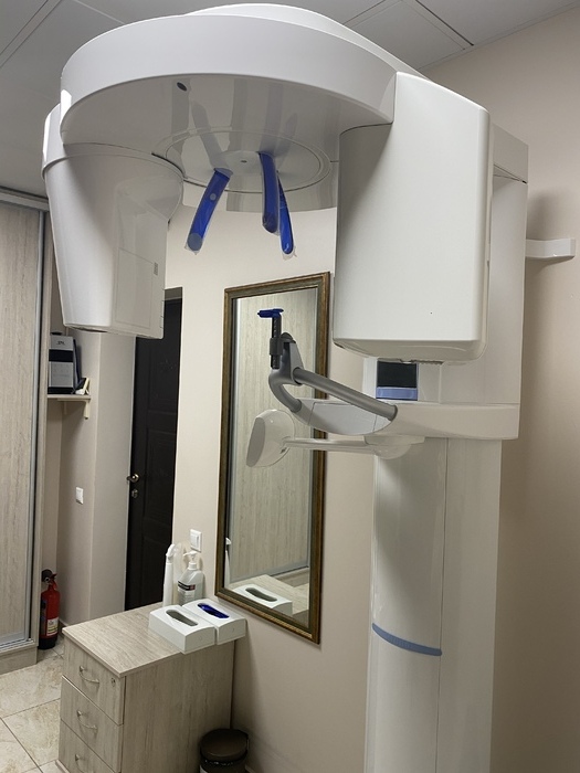 Продаємо дентальний томограф виробник Sirona модель ORTHOPHOS XG 3D. Zooble.com.ua