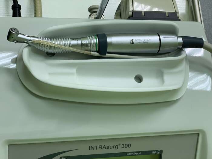 Продається фізіодиспенсер KAVO Dental INTRAsurg* 300 з наконечником KAVO 9:1 Стан нового. Zooble.com.ua