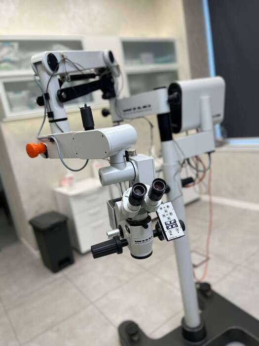 Продається мікроскоп WILD швейцарський, куплявся під курси на ендо , але поки відклали, можна подивитися в Дніпрі ! Zooble.com.ua